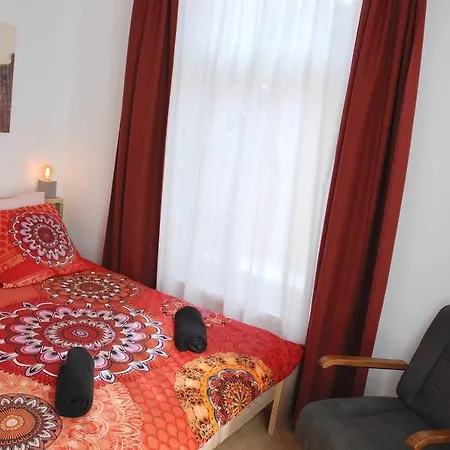 Industrial Studio Appartement *